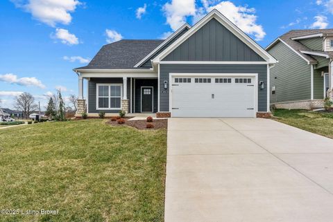 Photo of 3700 Scarlet Oak Ln, La Grange, KY 40031 (MLS # 1705546)