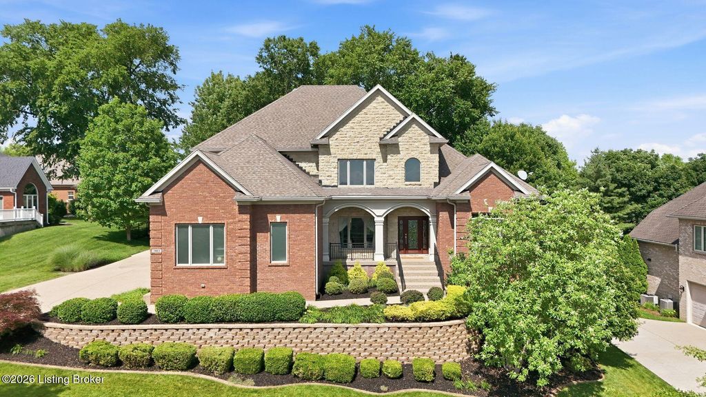 Photo of 7403 Creekton Dr, Louisville, KY 40241 (MLS # 1719047)