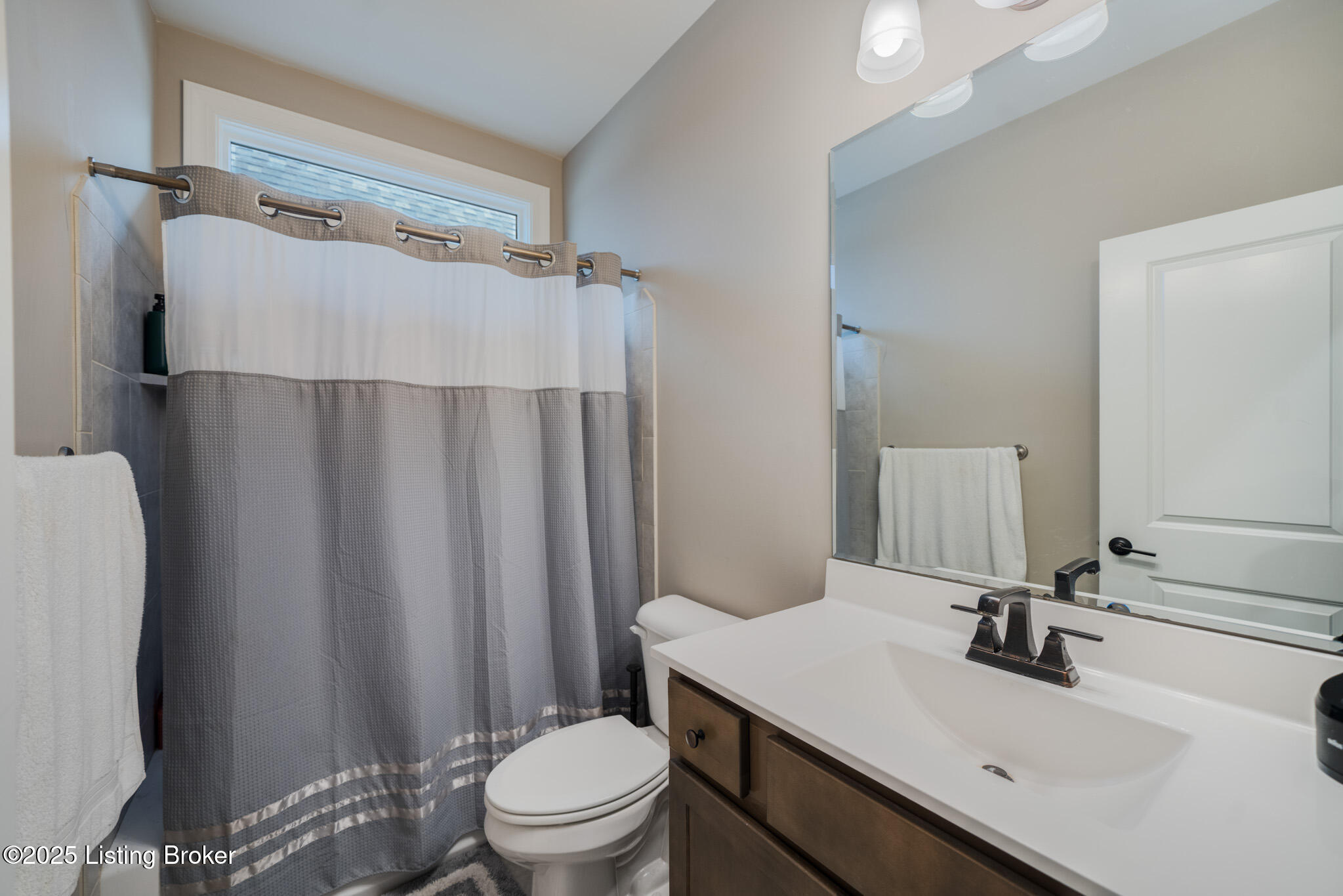 4104 Calgary Way, Louisville, Pennsylvania image 10