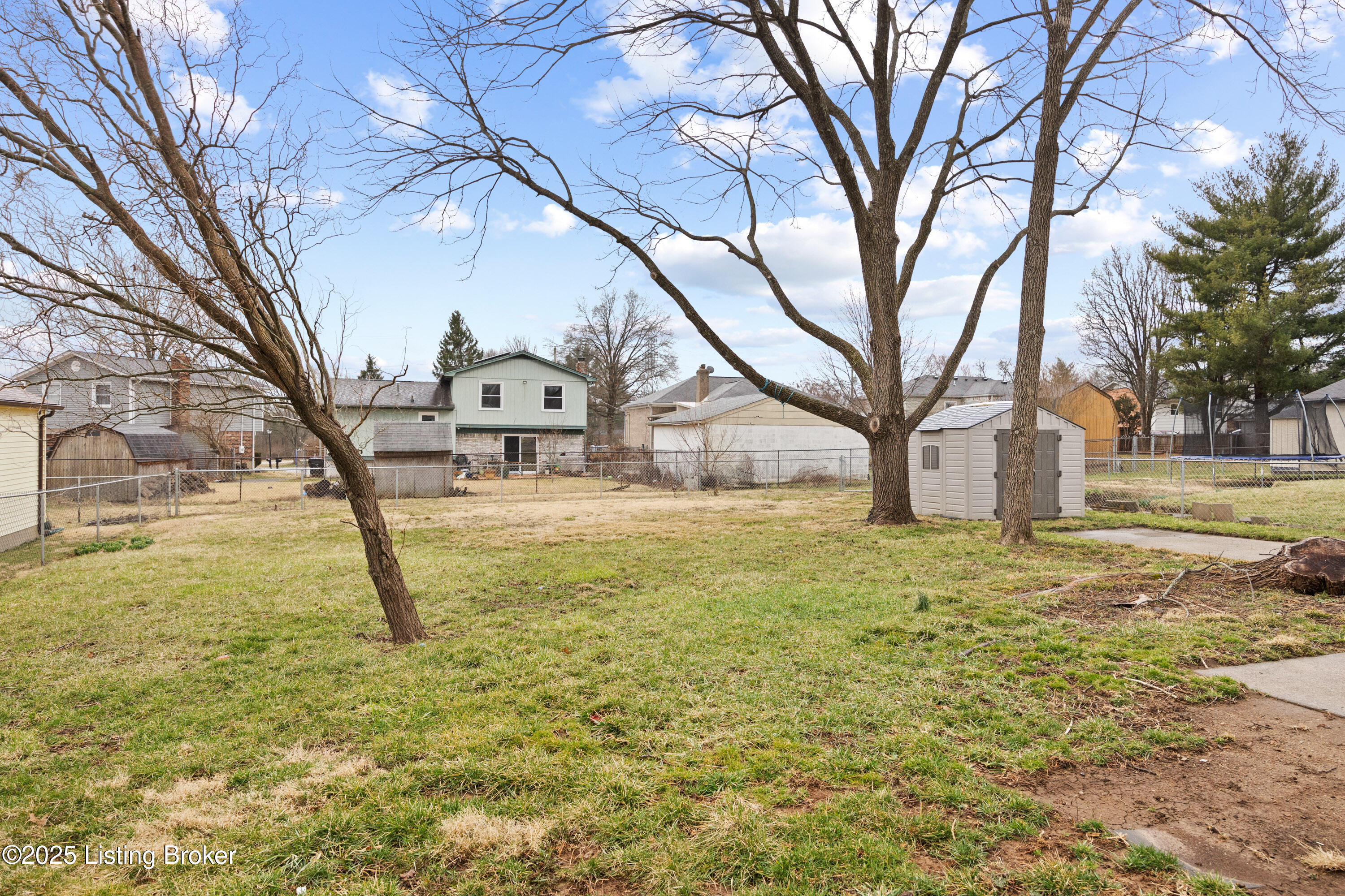 10504 Saint Rene Rd, Louisville, Kentucky image 30