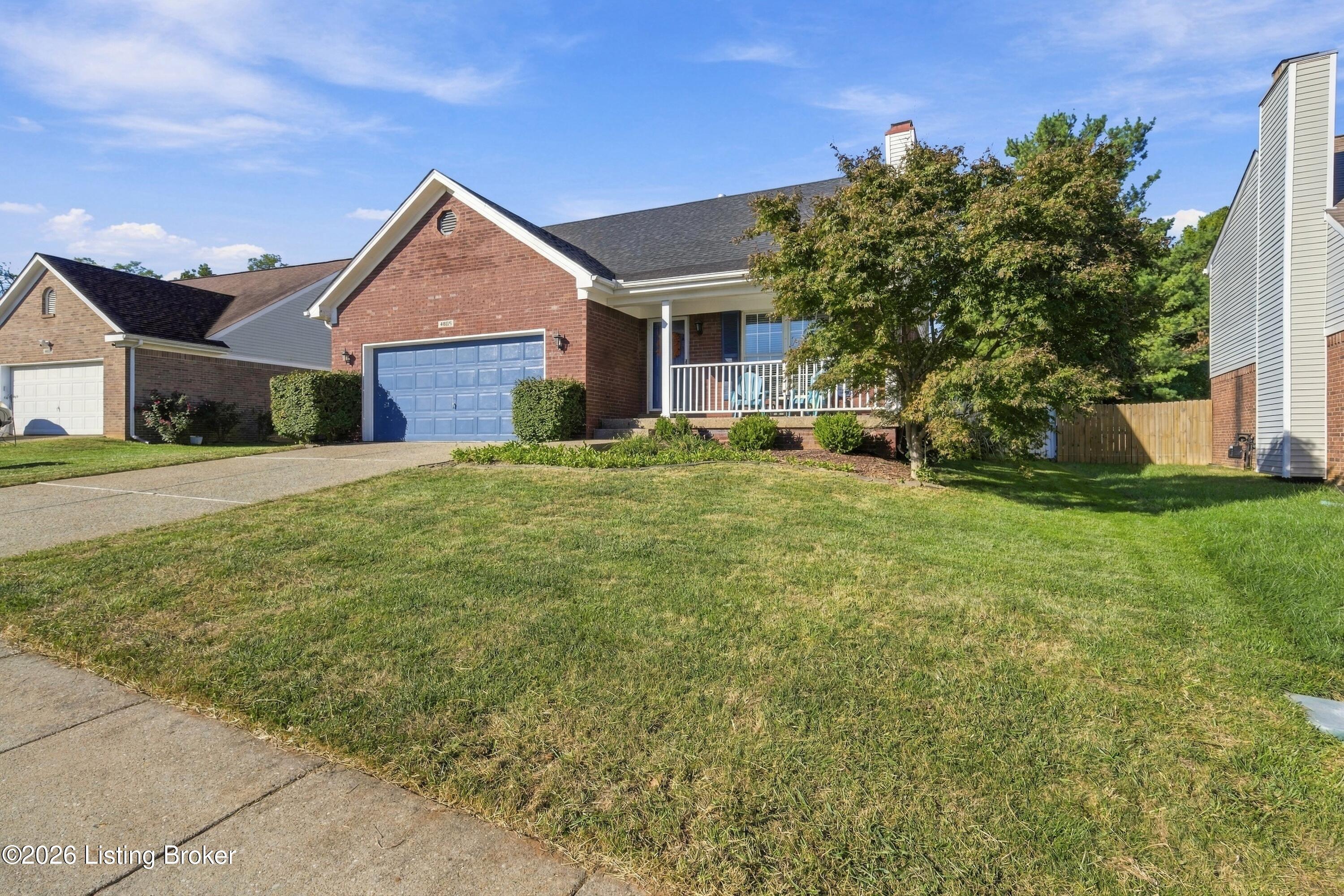 4805 Oak Pointe Dr