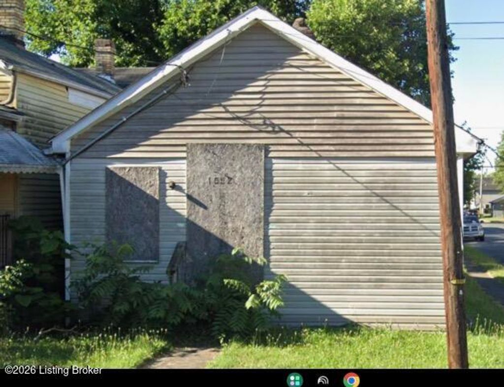 Photo of 1552 W Saint Catherine St, Louisville, KY 40210 (MLS # 1714158)