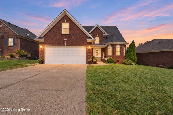 11003 KAUFMAN FARM DR, LOUISVILLE, KY 40291 - Image 374e37cd32cf48fd44e5f4aa90409fc2/2180630564