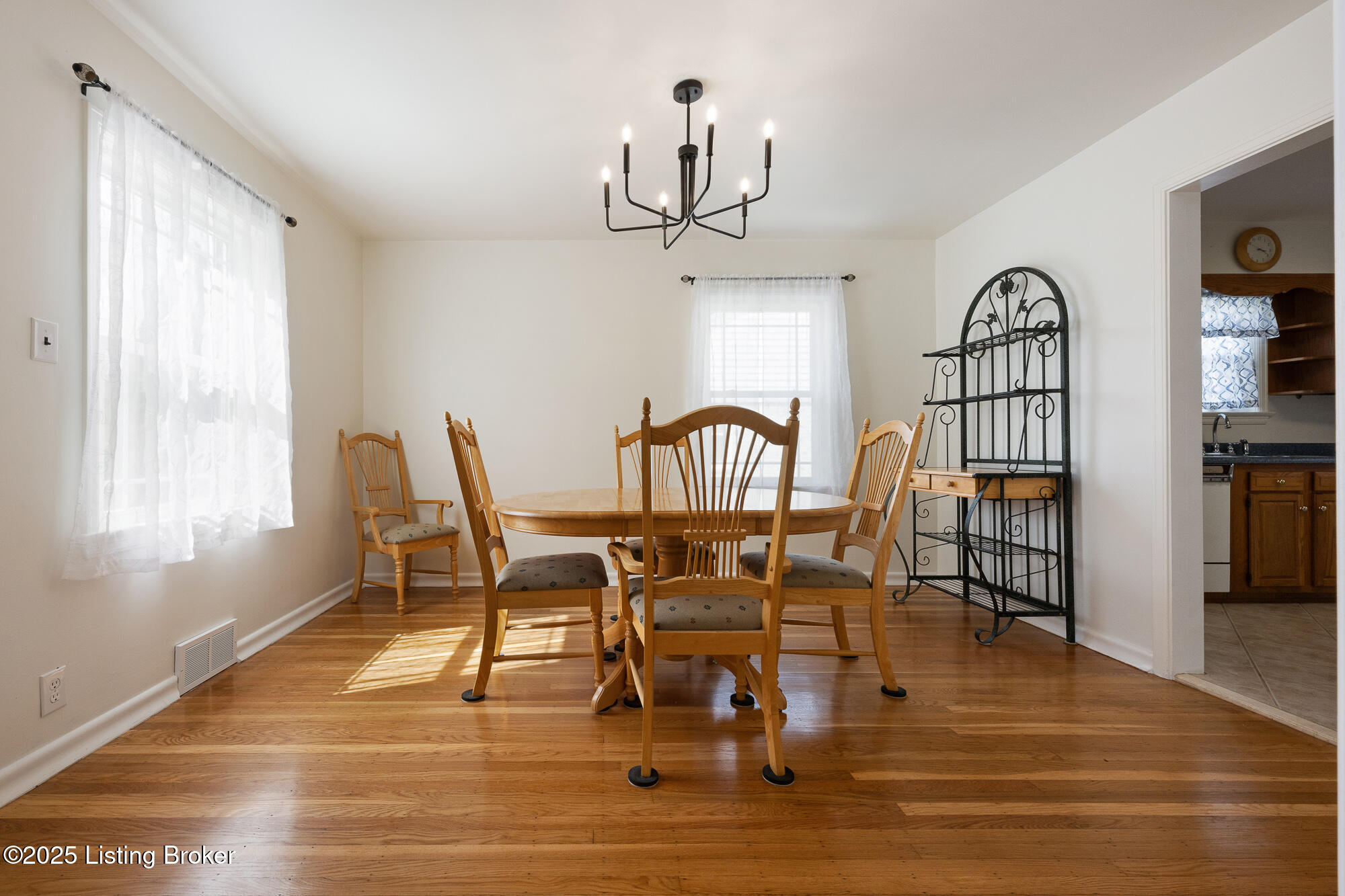 317 N Bonner Ave, Louisville, Kentucky image 7