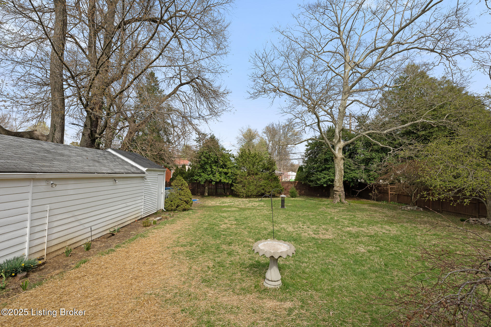 317 N Bonner Ave, Louisville, Kentucky image 25