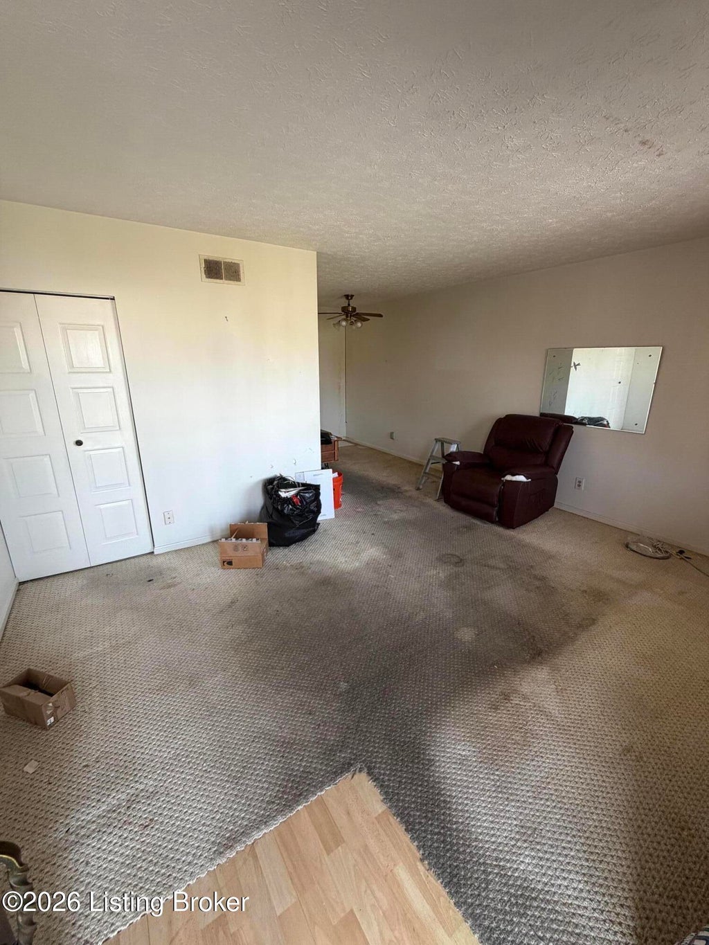 Photo of 208 Casa Bella Ct #208, Louisville, KY 40220 (MLS # 1732932)