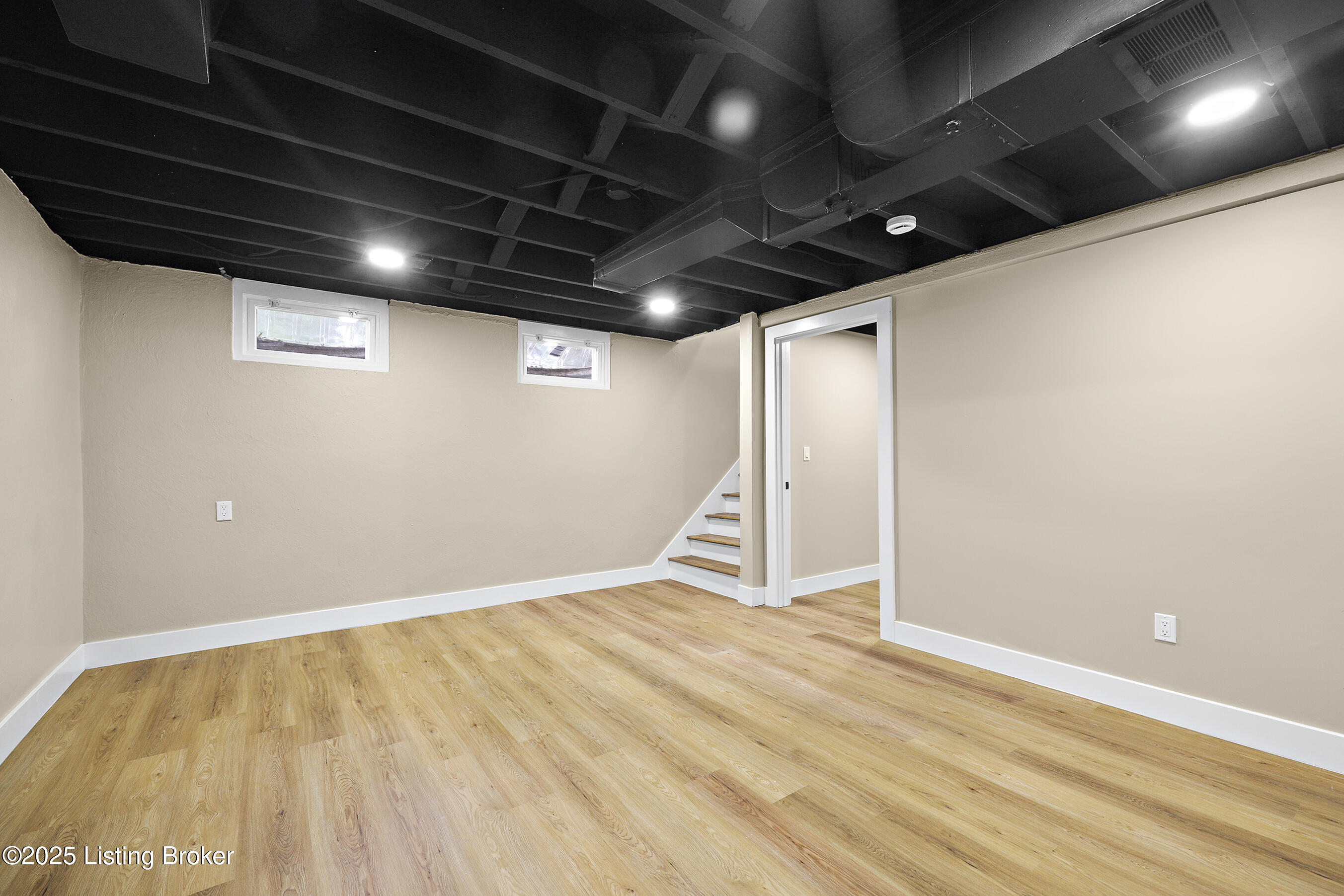3303 Wellingmoor Ave, Louisville, Pennsylvania image 26