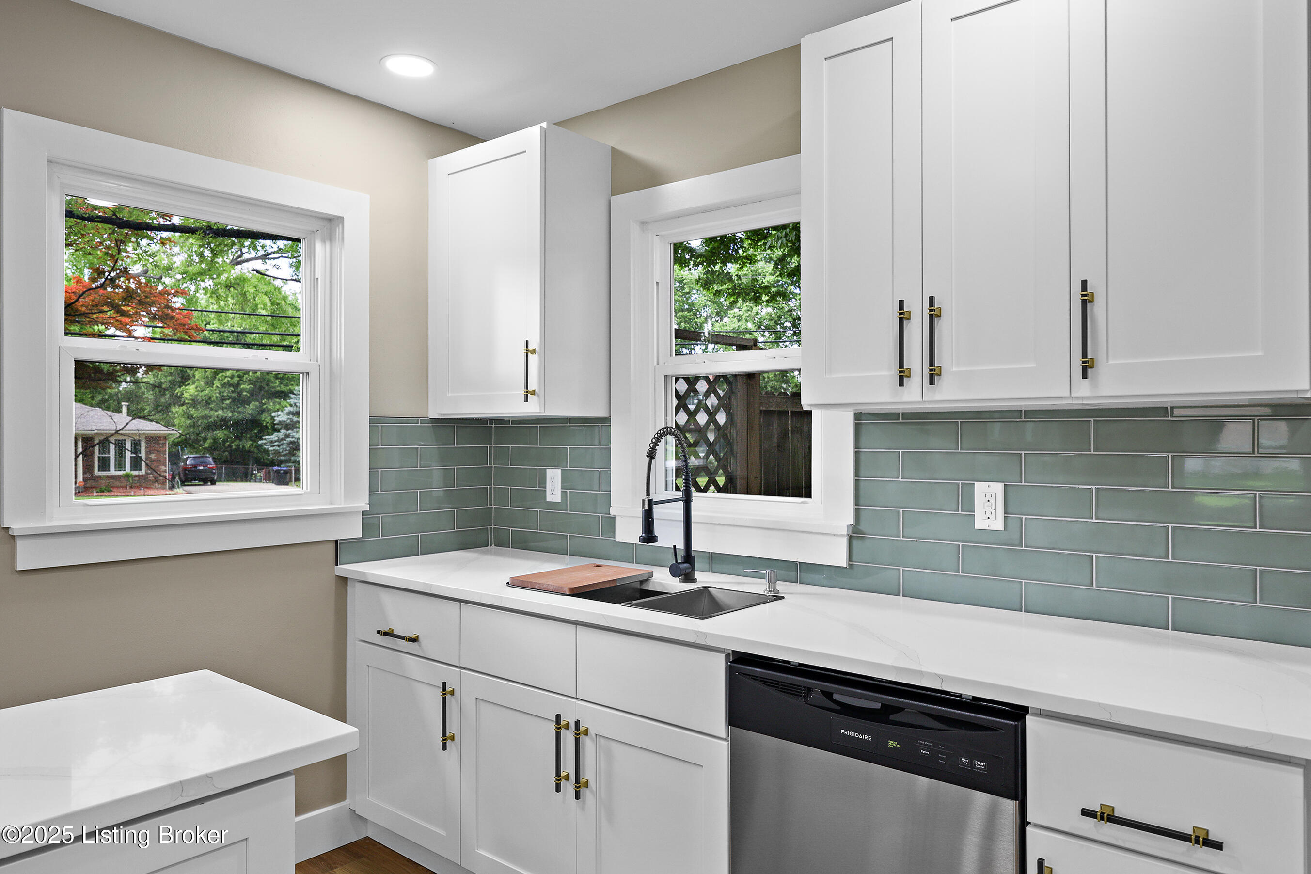 3303 Wellingmoor Ave, Louisville, Pennsylvania image 13