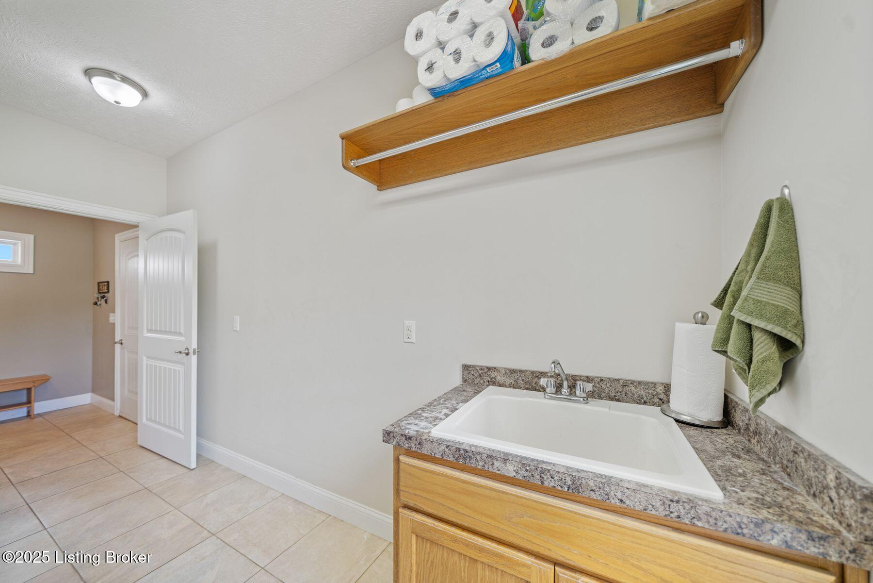 14332 St John Rd, Rineyville, Pennsylvania image 32