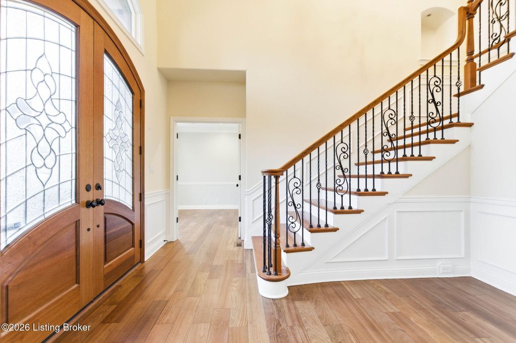 Photo of 6115 Winkler Rd, Crestwood, KY 40014 (MLS # 1707835)