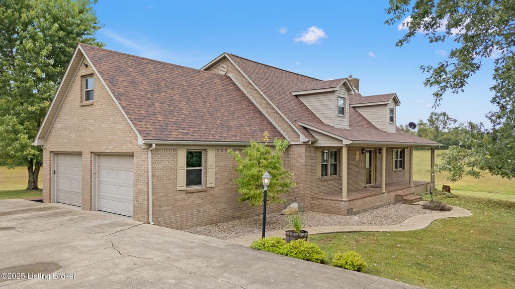 Photo of 1233 Johnson Rd, Lawrenceburg, KY 40342 (MLS # 1716201)