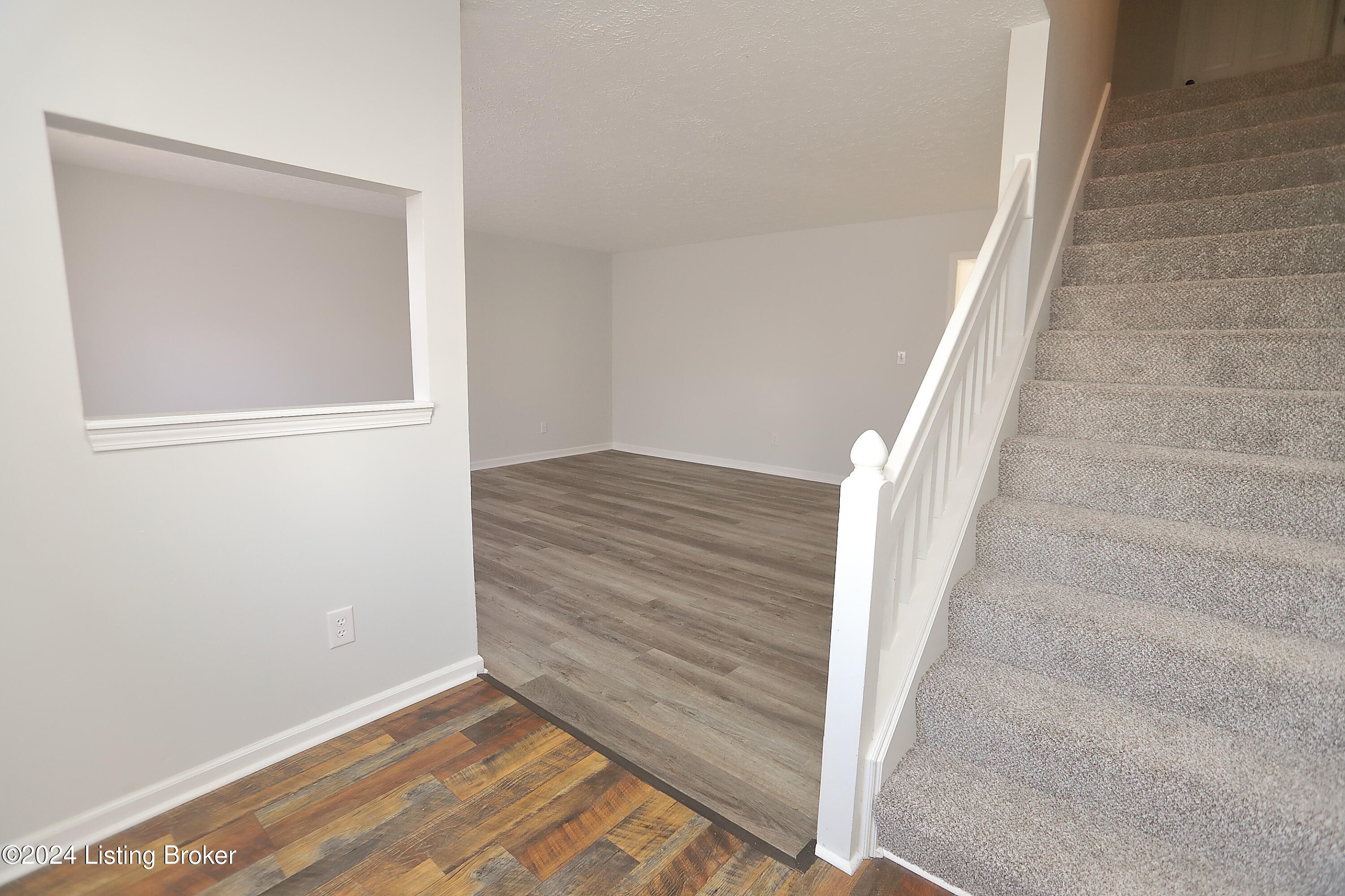 206 Washington Cir, La Grange, Kentucky image 6