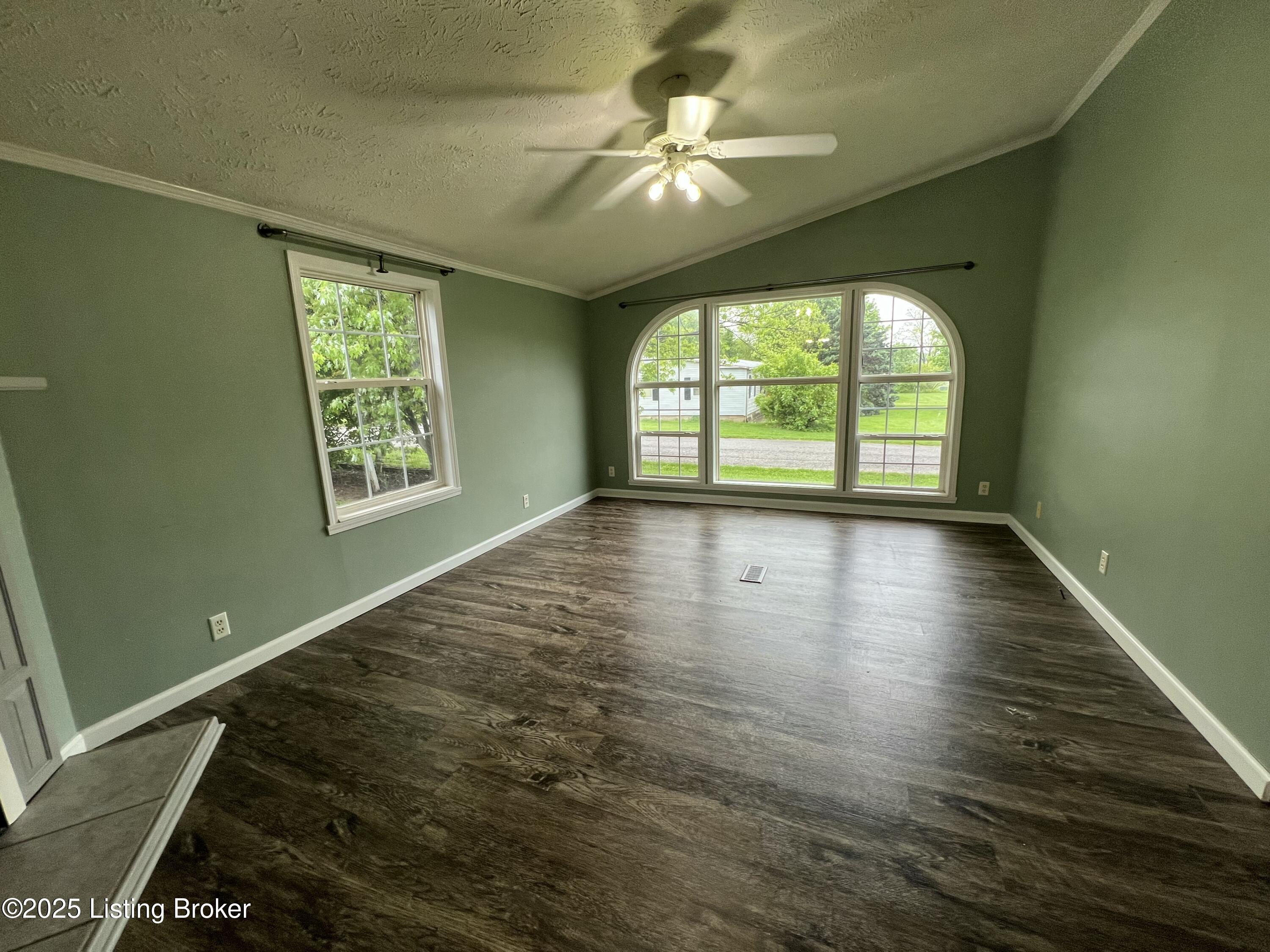 114 Brandon Way, Milton, Pennsylvania image 6