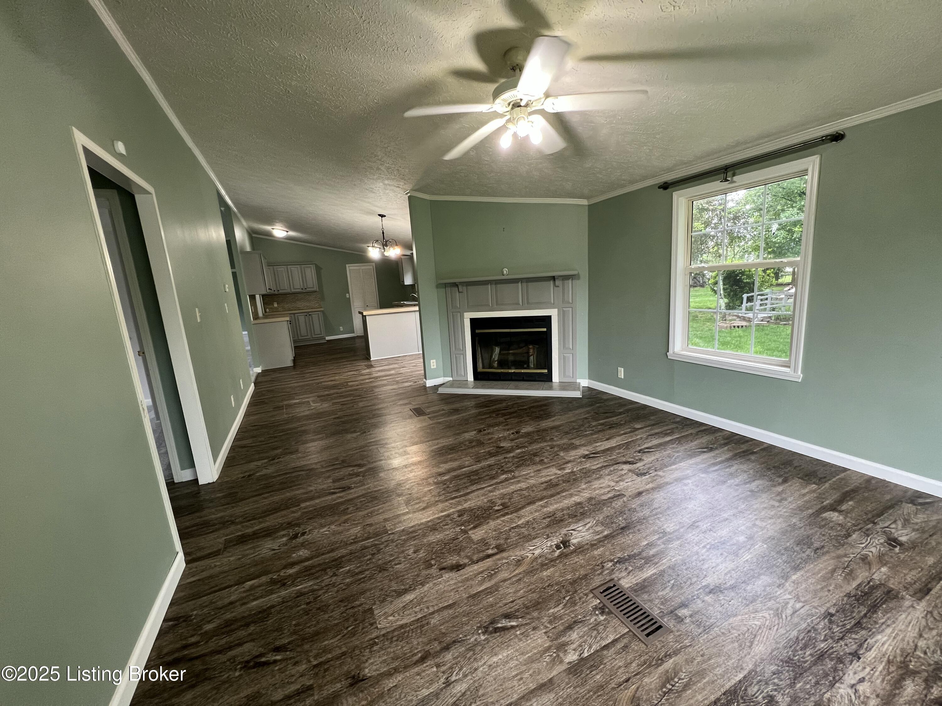 114 Brandon Way, Milton, Pennsylvania image 5