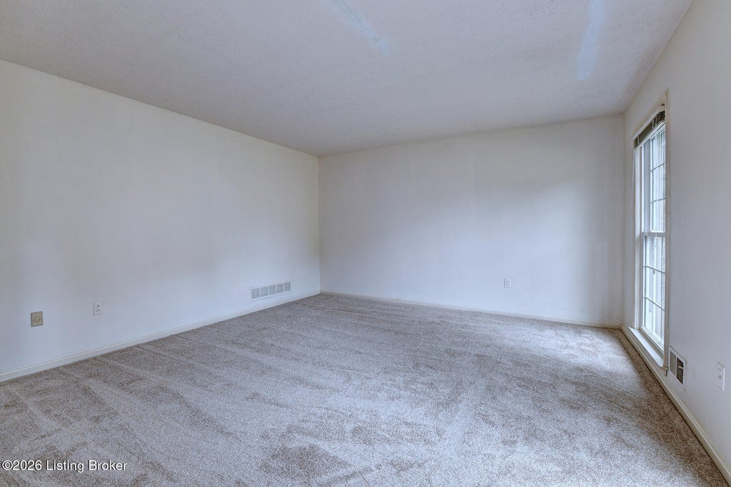 Photo of 4513 Dannywood Rd, Louisville, KY 40220 (MLS # 1729297)