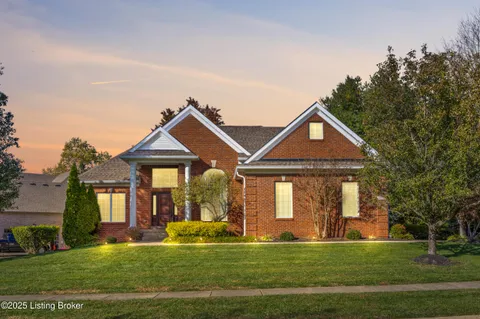 14819 Huntridge Cir, Louisville, KY 40245 - #: 1702687