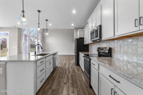 Homes For Sale - 226 Education Way<br/> Shelbyville, KY 40065