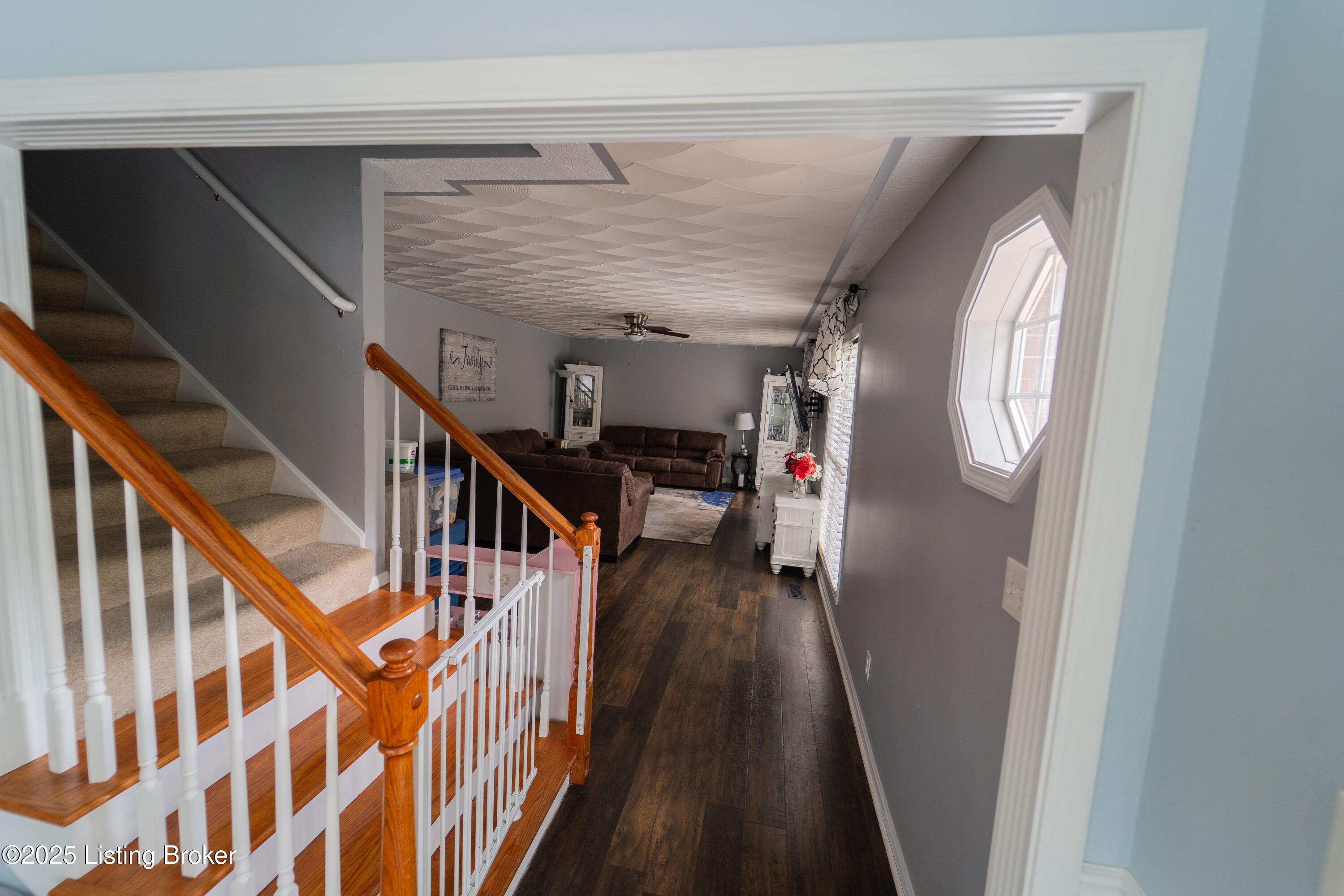 524 Chieftain Dr, Fairdale, Pennsylvania image 17