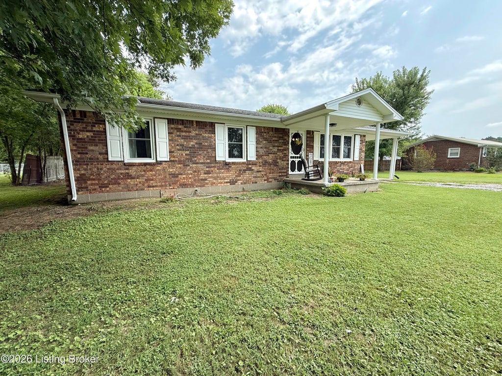 Photo of 1426 Millerstown Rd, Clarkson, KY 42726 (MLS # 1726315)