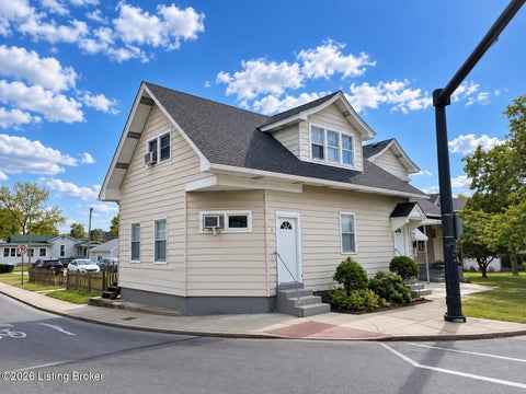 Apartment For Rent - 2032 Culbertson Ave #6<br/> Floyd County, New Albany, IN 47150