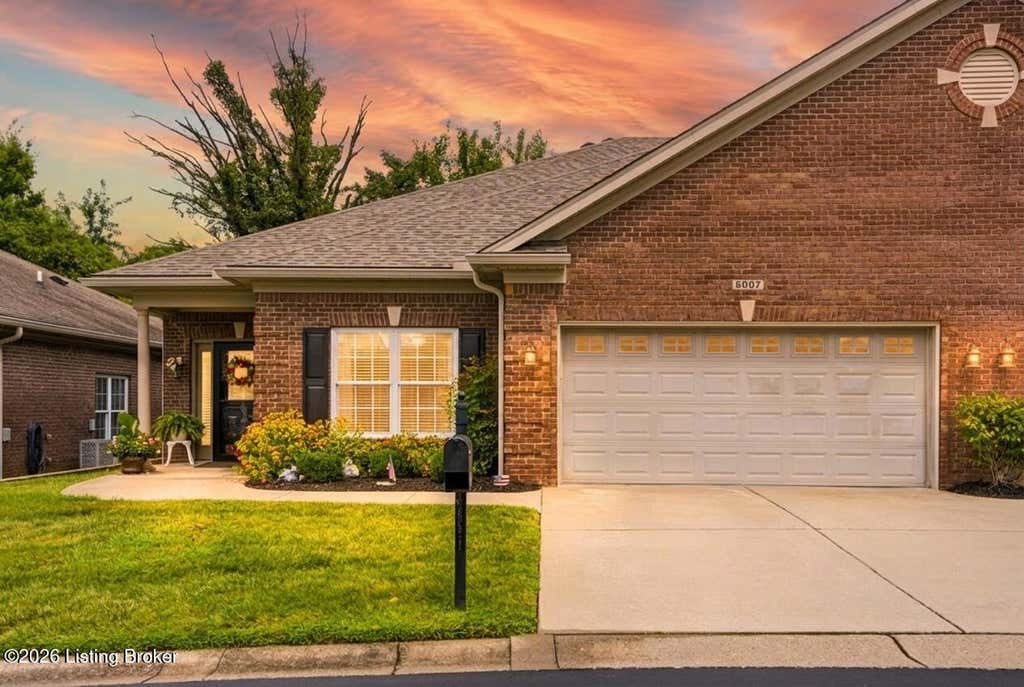 Photo of 6007 Cottage Ln, Crestwood, KY 40014 (MLS # 1726294)