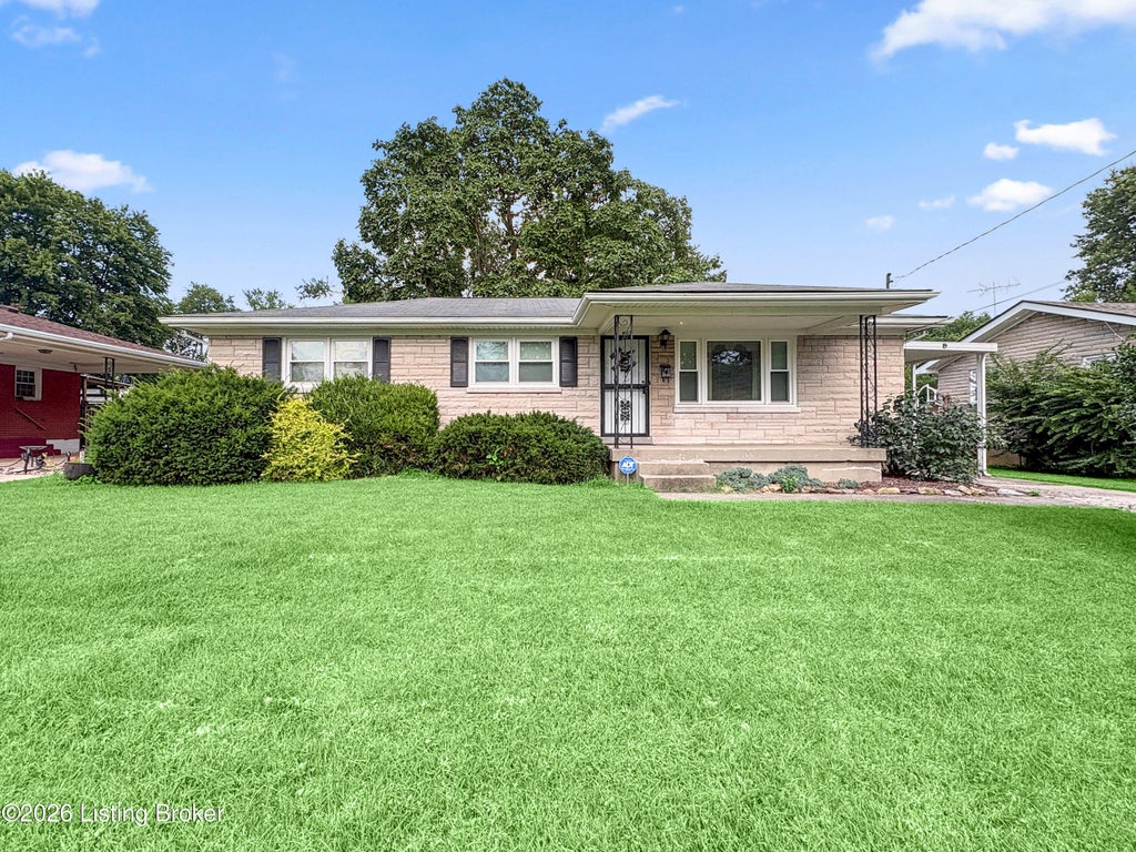 Photo of 4113 Burrell Dr, Louisville, KY 40216 (MLS # 1722640)