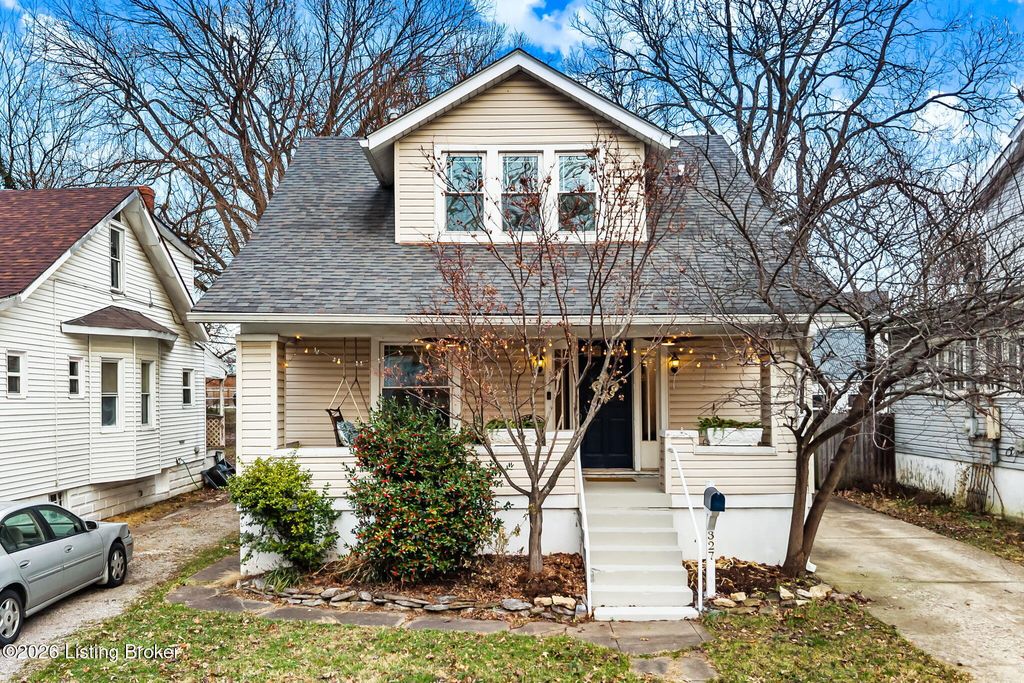 Photo of 327 W Kenwood Way, Louisville, KY 40214 (MLS # 1706186)