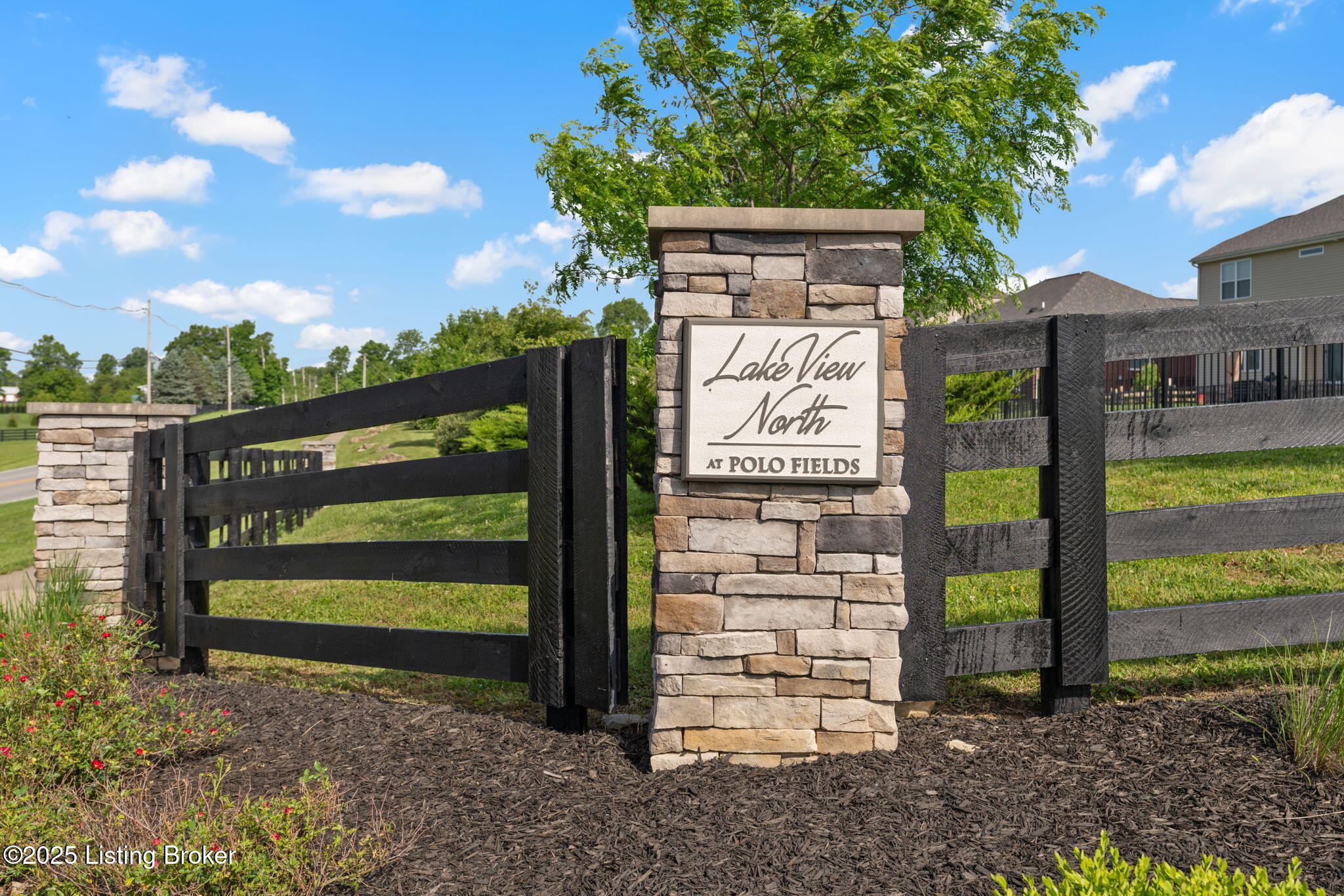 2000 Meadows Edge Ln, Louisville, Pennsylvania image 35