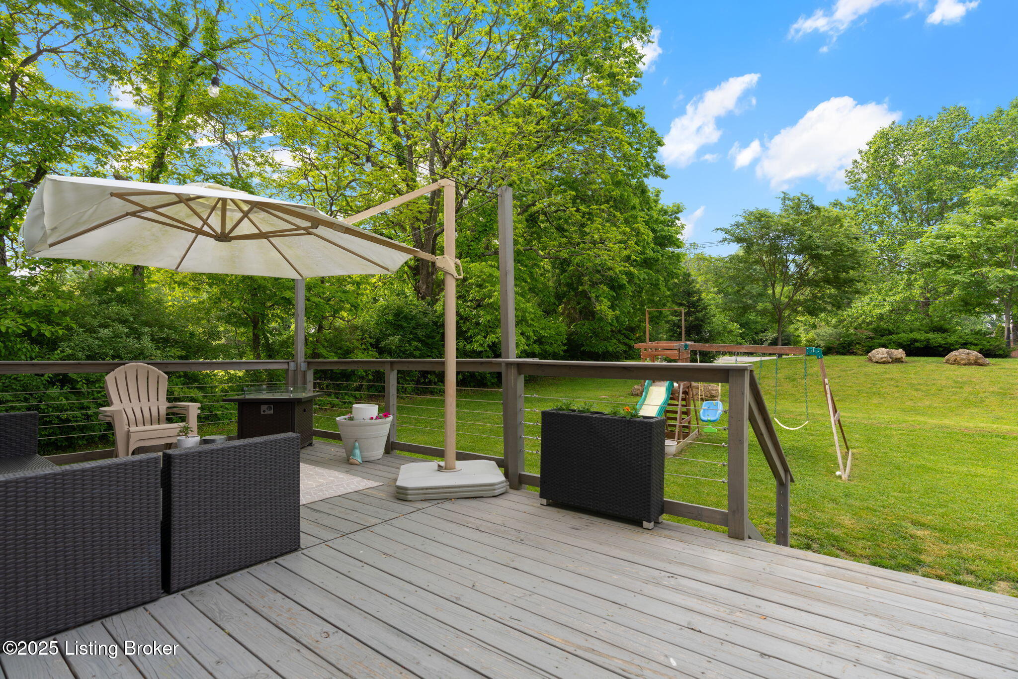 2000 Meadows Edge Ln, Louisville, Pennsylvania image 45