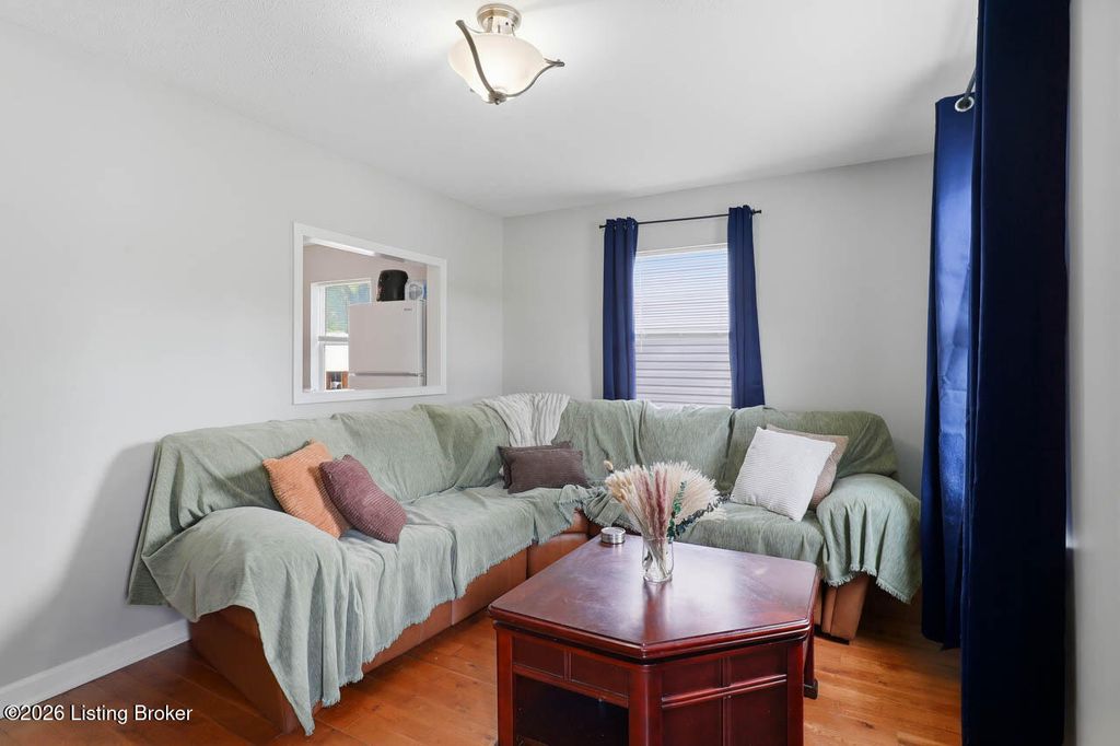 Photo of 6406 S 3rd St, Louisville, KY 40214 (MLS # 1716728)