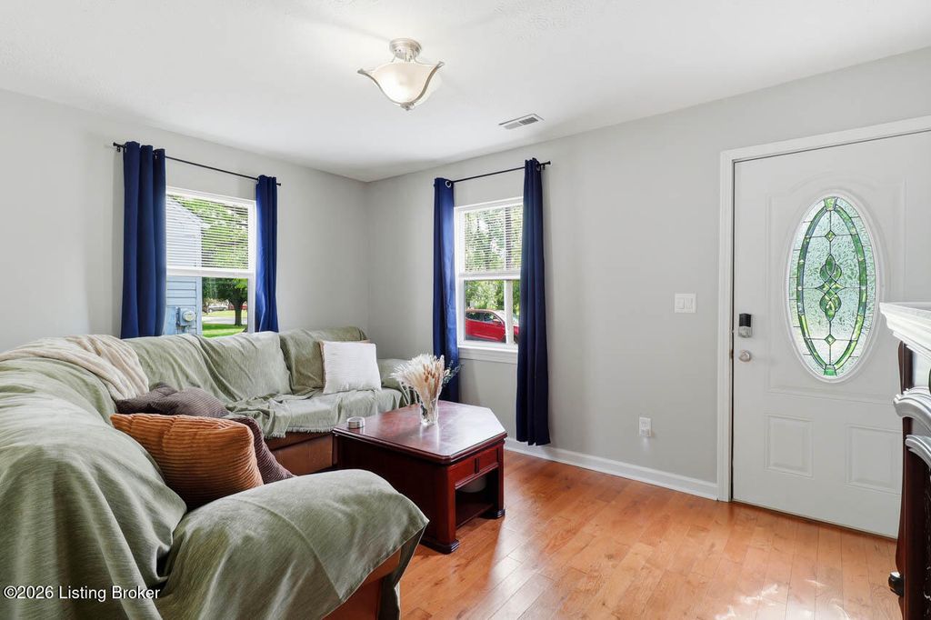 Photo of 6406 S 3rd St, Louisville, KY 40214 (MLS # 1716728)