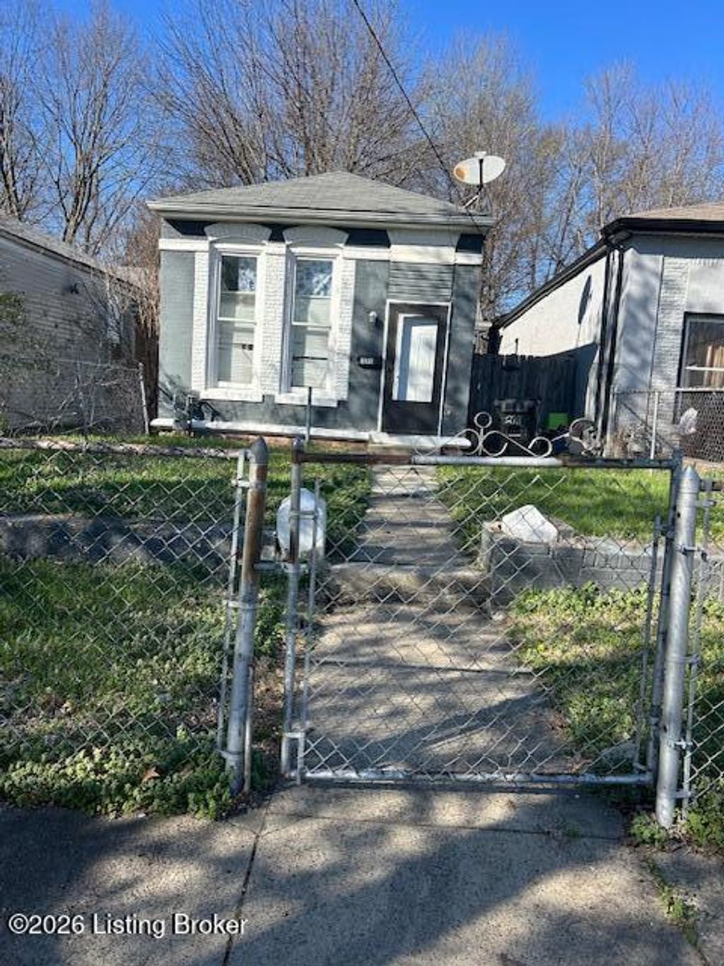 Photo of 2711 W Kentucky St, Louisville, KY 40211 (MLS # 1711281)