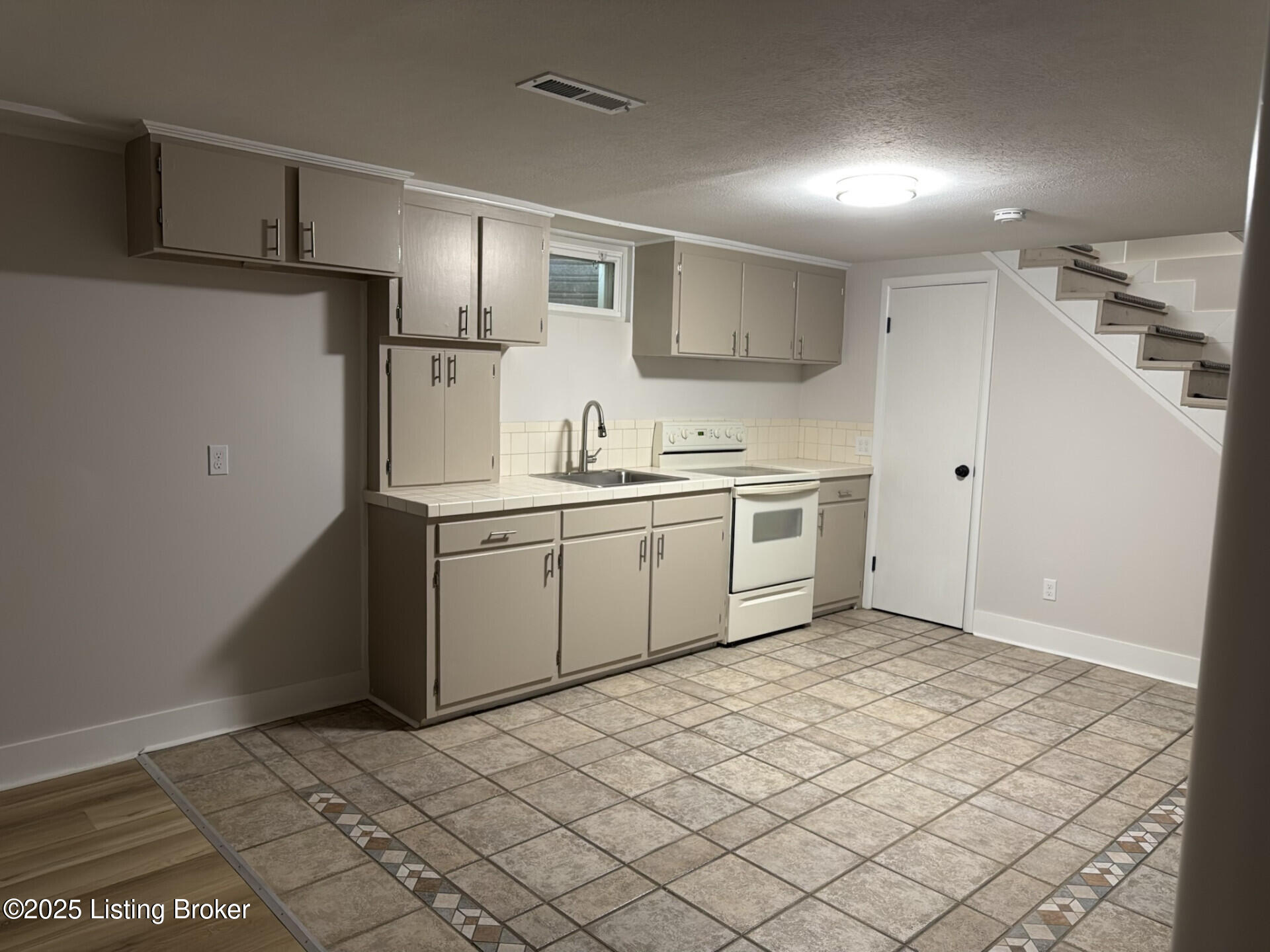 301 Edgewood Ave, Elizabethtown, Pennsylvania image 27