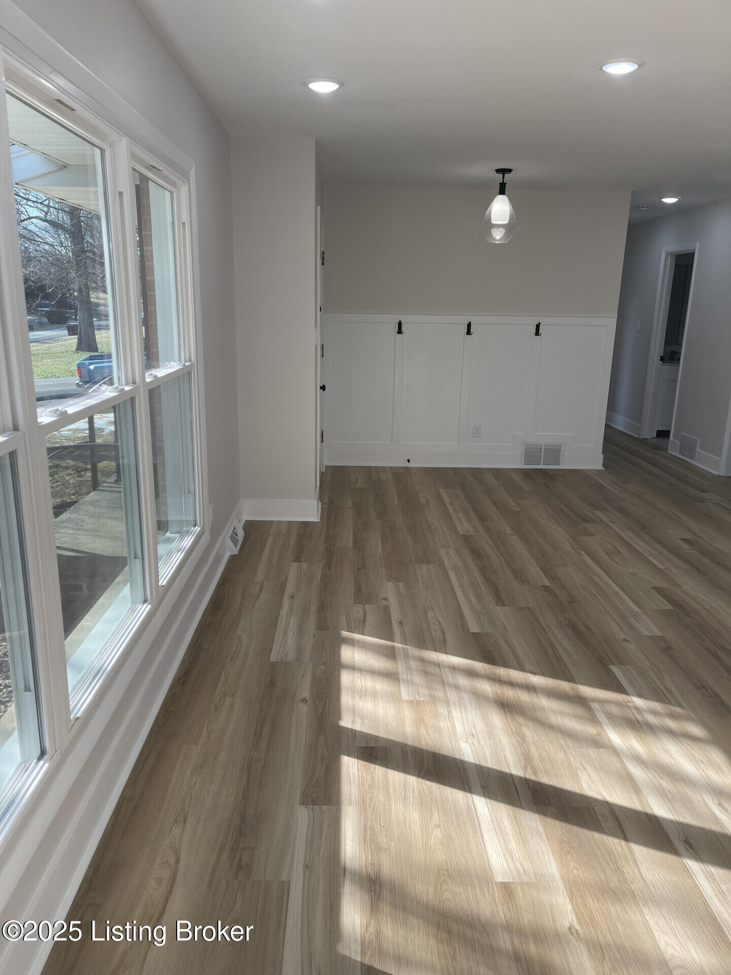 301 Edgewood Ave, Elizabethtown, Pennsylvania image 13
