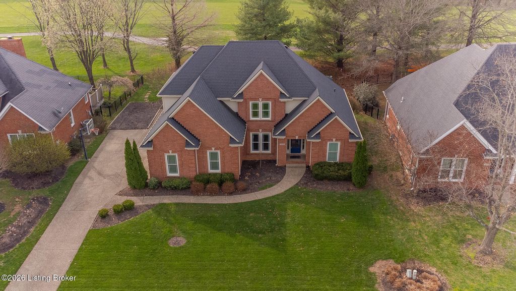 Photo of 10626 Worthington Ln, Prospect, KY 40059 (MLS # 1712189)