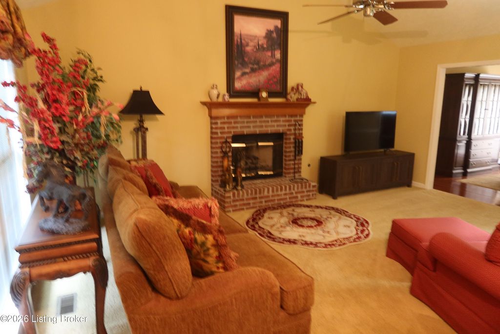 Photo of 8913 Harmony Place Ct, Louisville, KY 40242 (MLS # 1718508)
