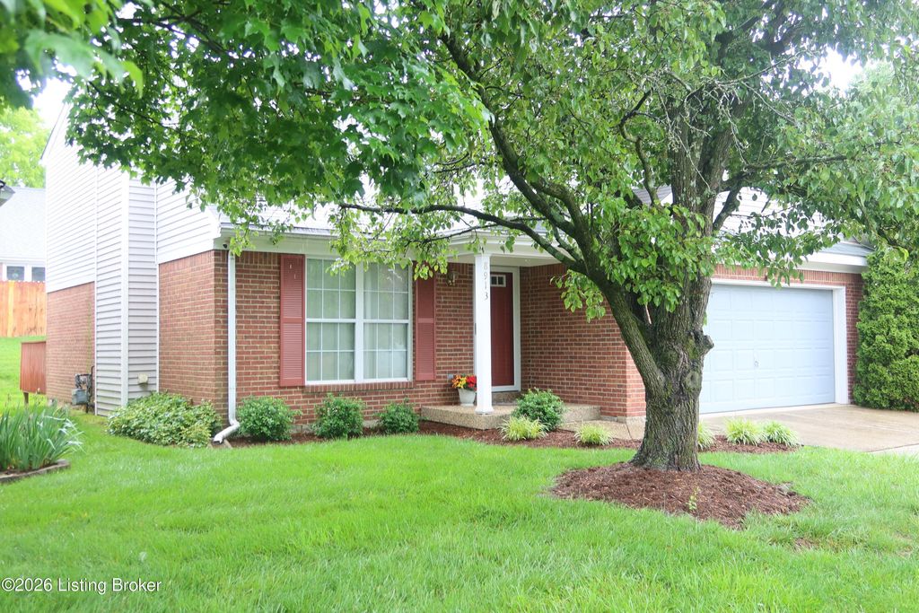 Photo of 8913 Harmony Place Ct, Louisville, KY 40242 (MLS # 1718508)
