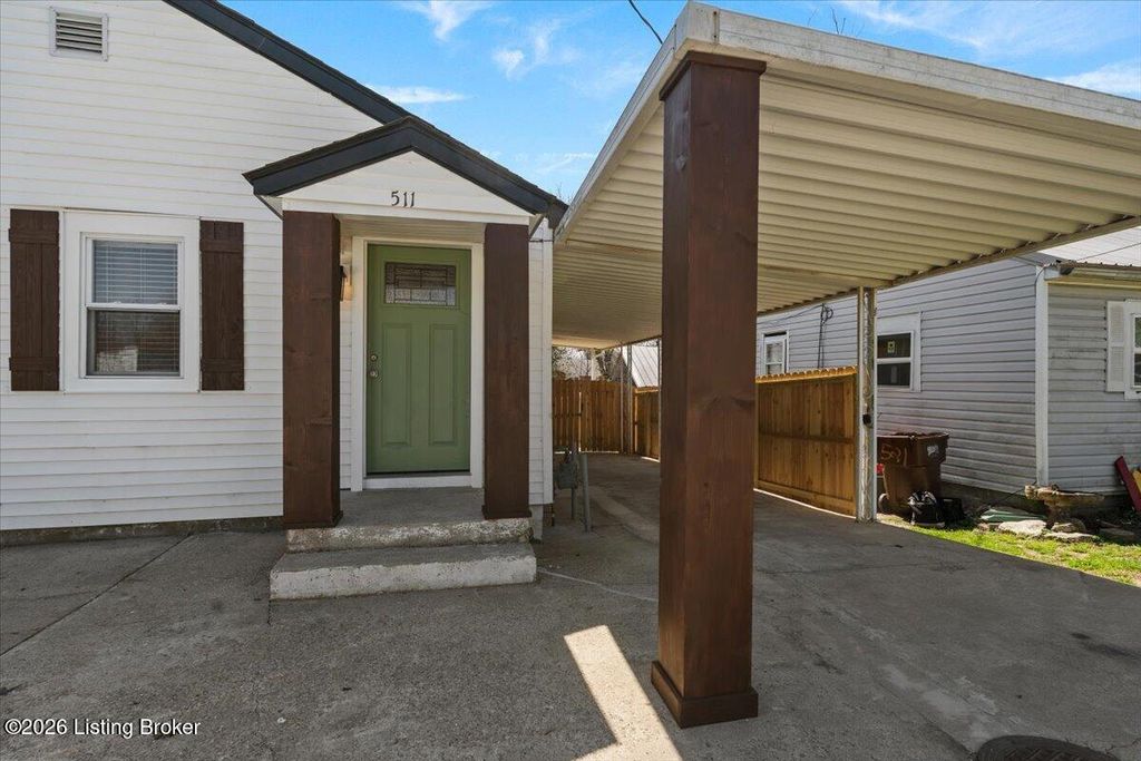 Photo of 511 Sulphur Ave, Eminence, KY 40019 (MLS # 1713083)