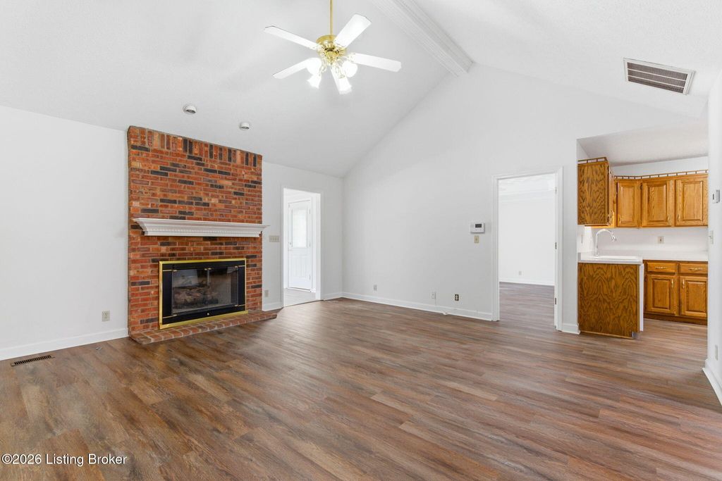 Photo of 9411 Stonelanding Pl, Louisville, KY 40272 (MLS # 1715470)