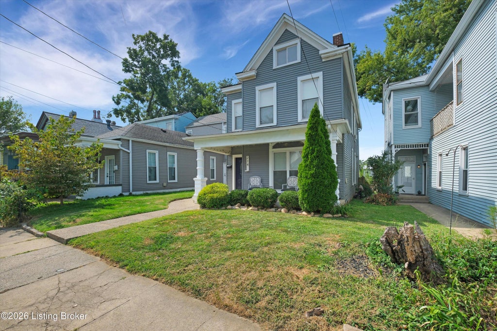 Photo of 214 Pope St, Louisville, KY 40206 (MLS # 1729502)