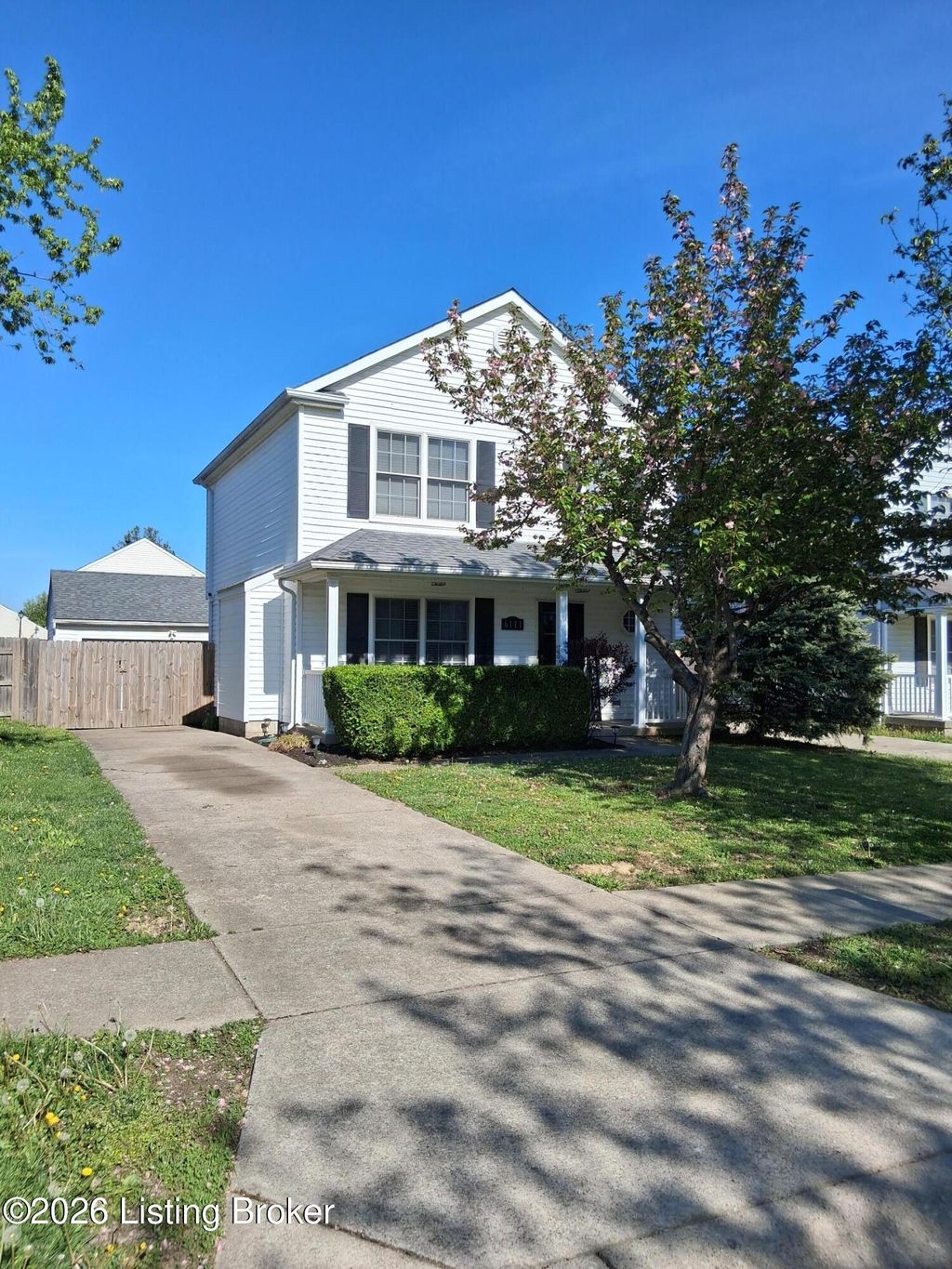 Photo of 6111 Maravian Dr, Louisville, KY 40258 (MLS # 1713758)