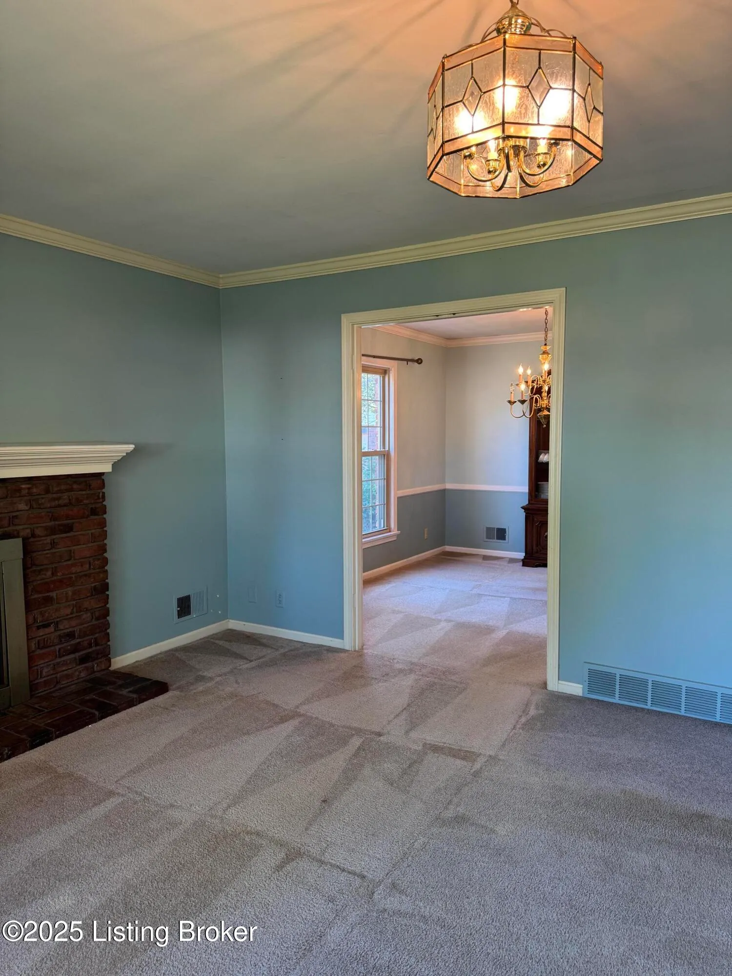 Louisville, Kentucky 40242, United States, 3 Bedrooms Bedrooms, ,3 BathroomsBathrooms,Residential,Active,229816