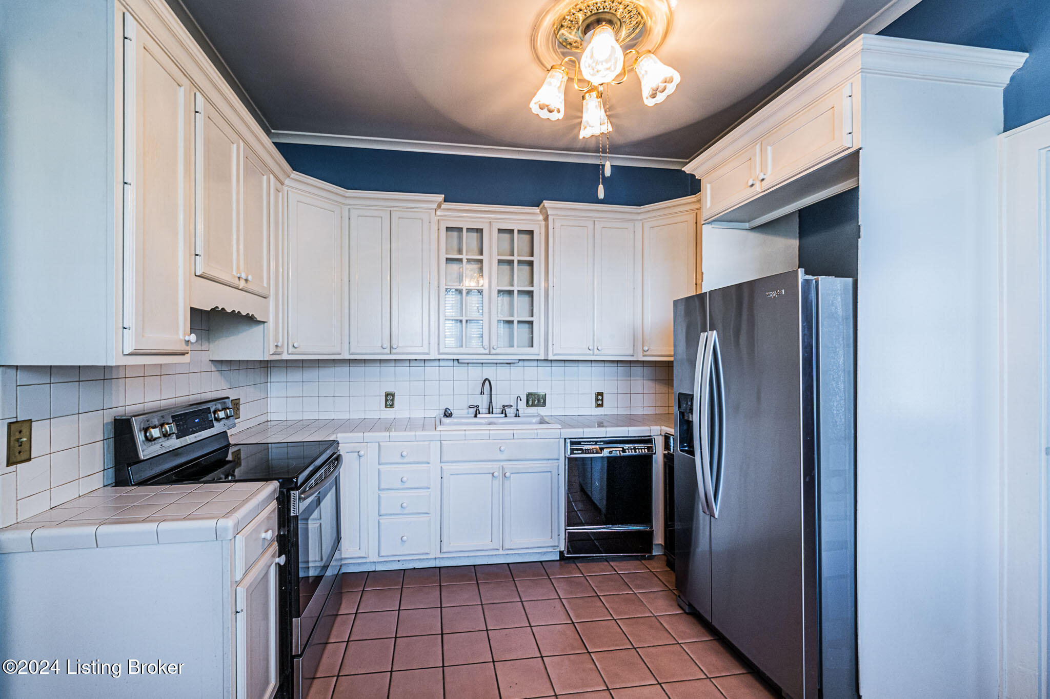 319 E Main Cross St, Greenville, Kentucky image 9