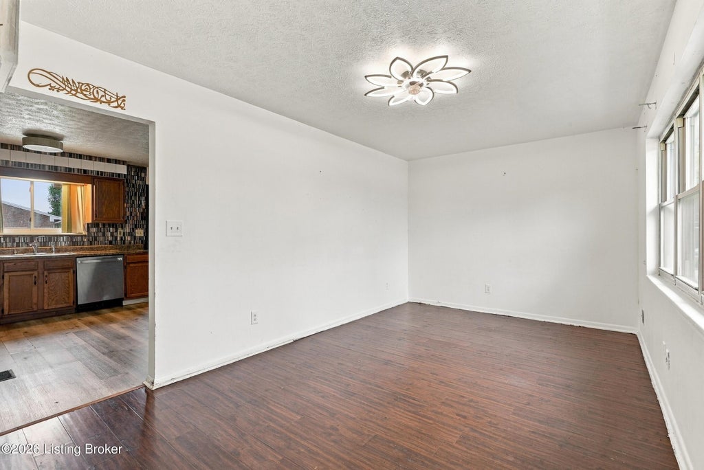 Photo of 8100 Rocky Gap Rd, Louisville, KY 40214 (MLS # 1731606)