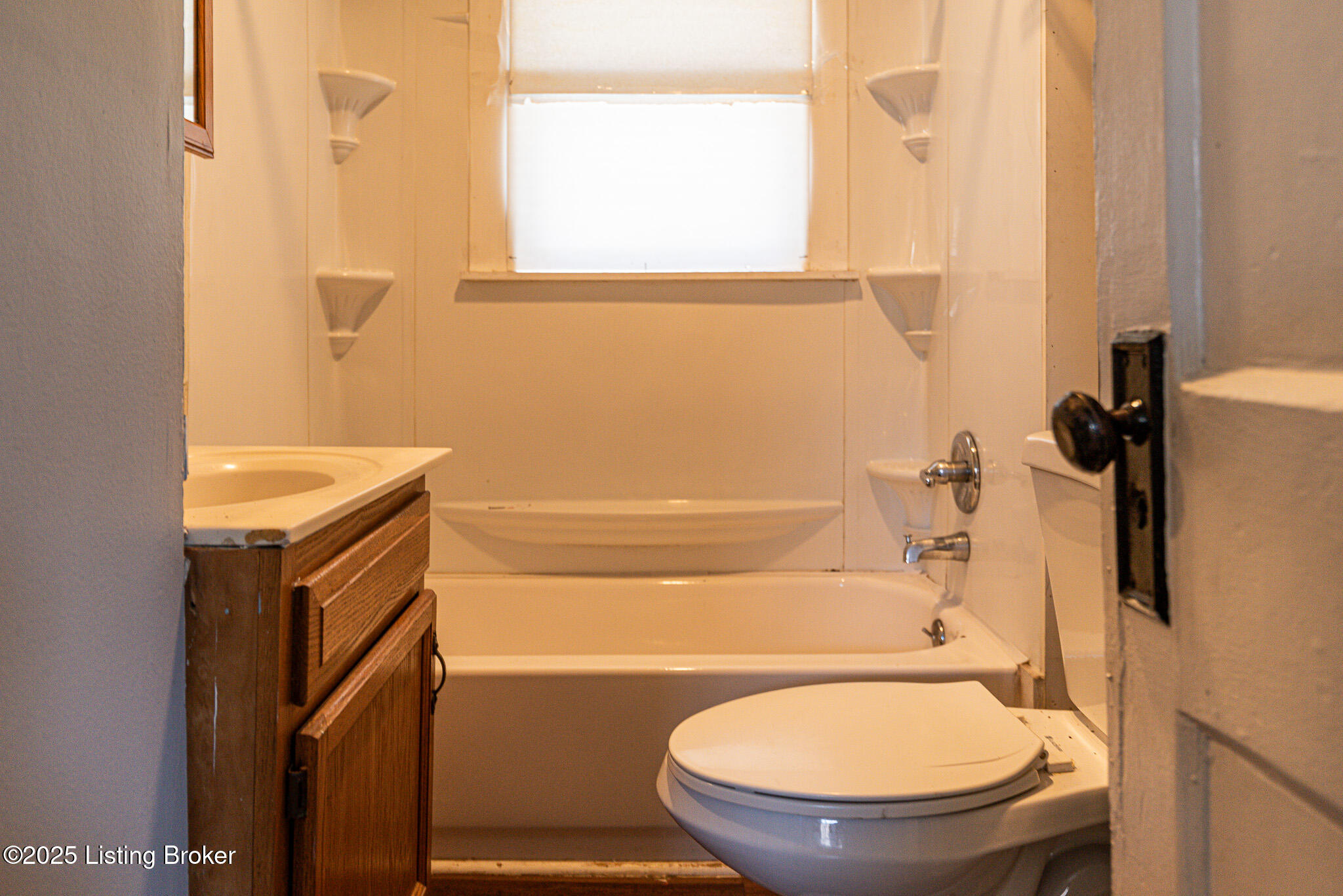 3387 Lester Ave, Louisville, Pennsylvania image 7