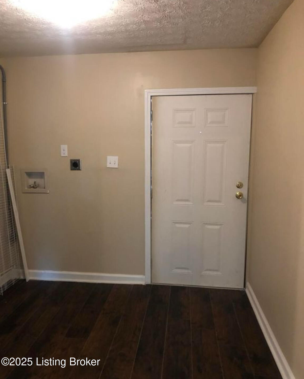 1717 Hale Ave, Louisville, Pennsylvania image 2