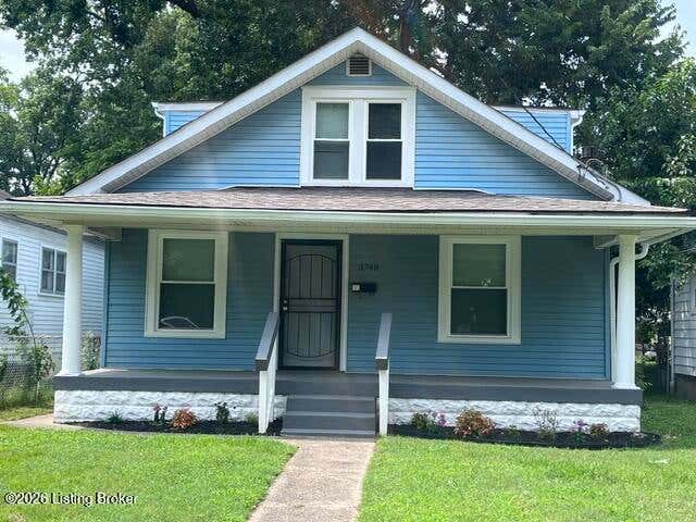 Photo of 3748 Kahlert Ave, Louisville, KY 40215 (MLS # 1726300)