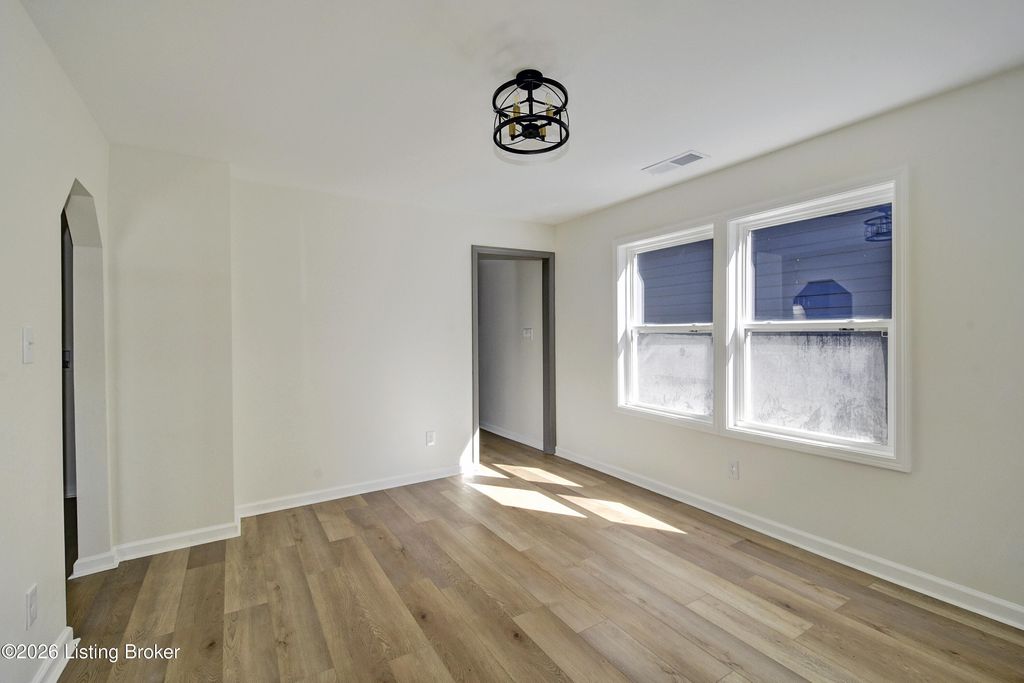 Photo of 1513 Longfield Ave, Louisville, KY 40215 (MLS # 1707964)