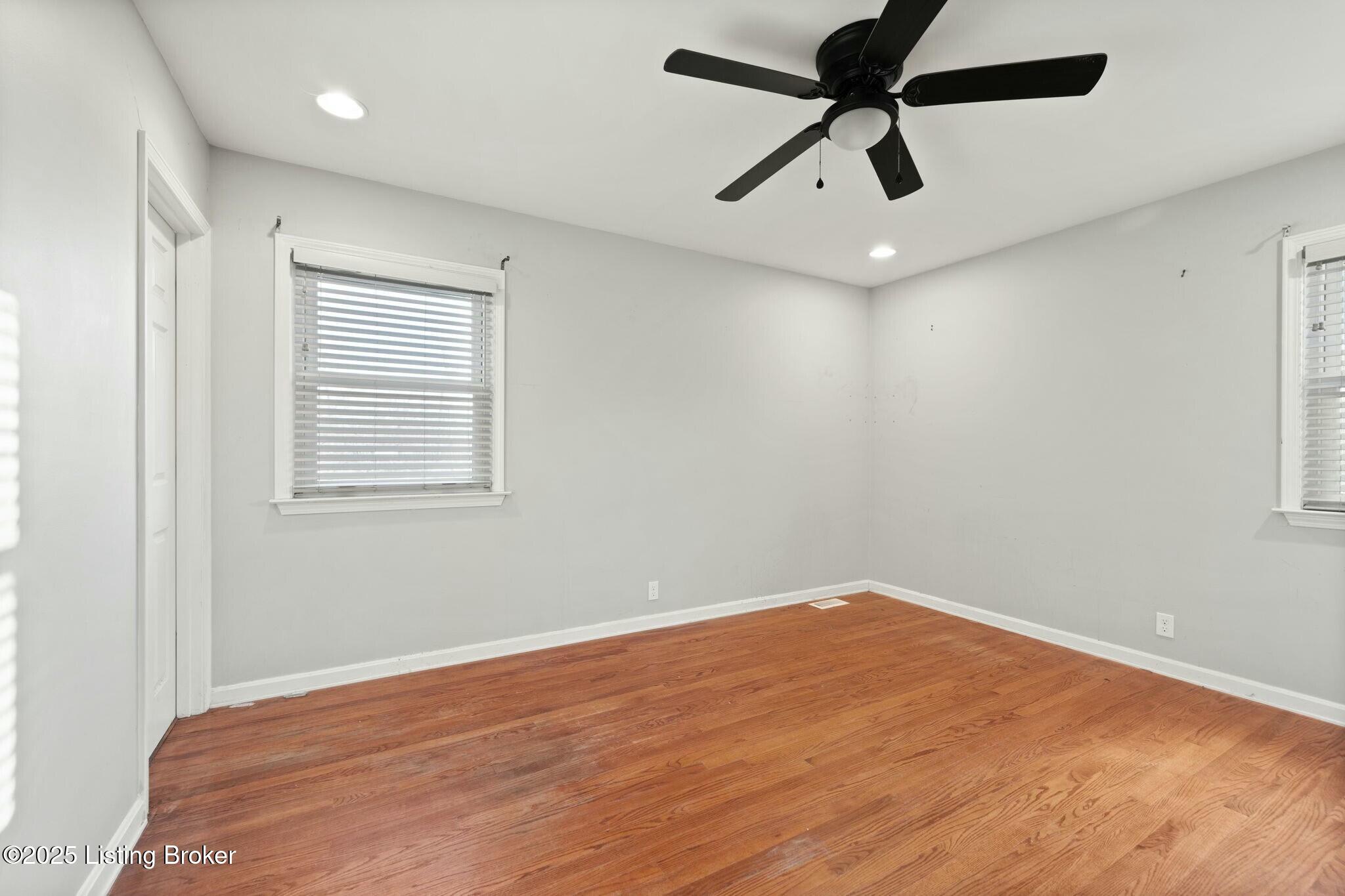 2790 Hill St, Vine Grove, Kentucky image 32