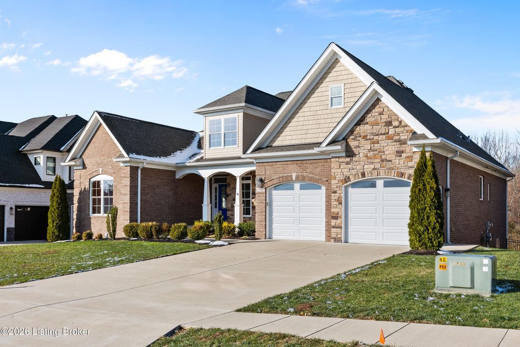 Photo of 1508 Lincoln Hill Way, Louisville, KY 40245 (MLS # 1712432)